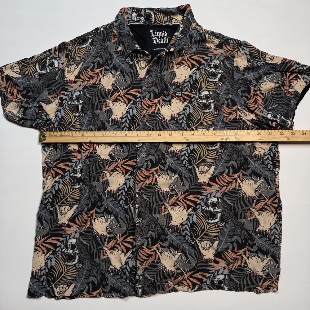 Liquid Death Shirt Mens Large Black Skull Hawaiian Aloha‎ Button Front Tropical - Picture 7 of 8